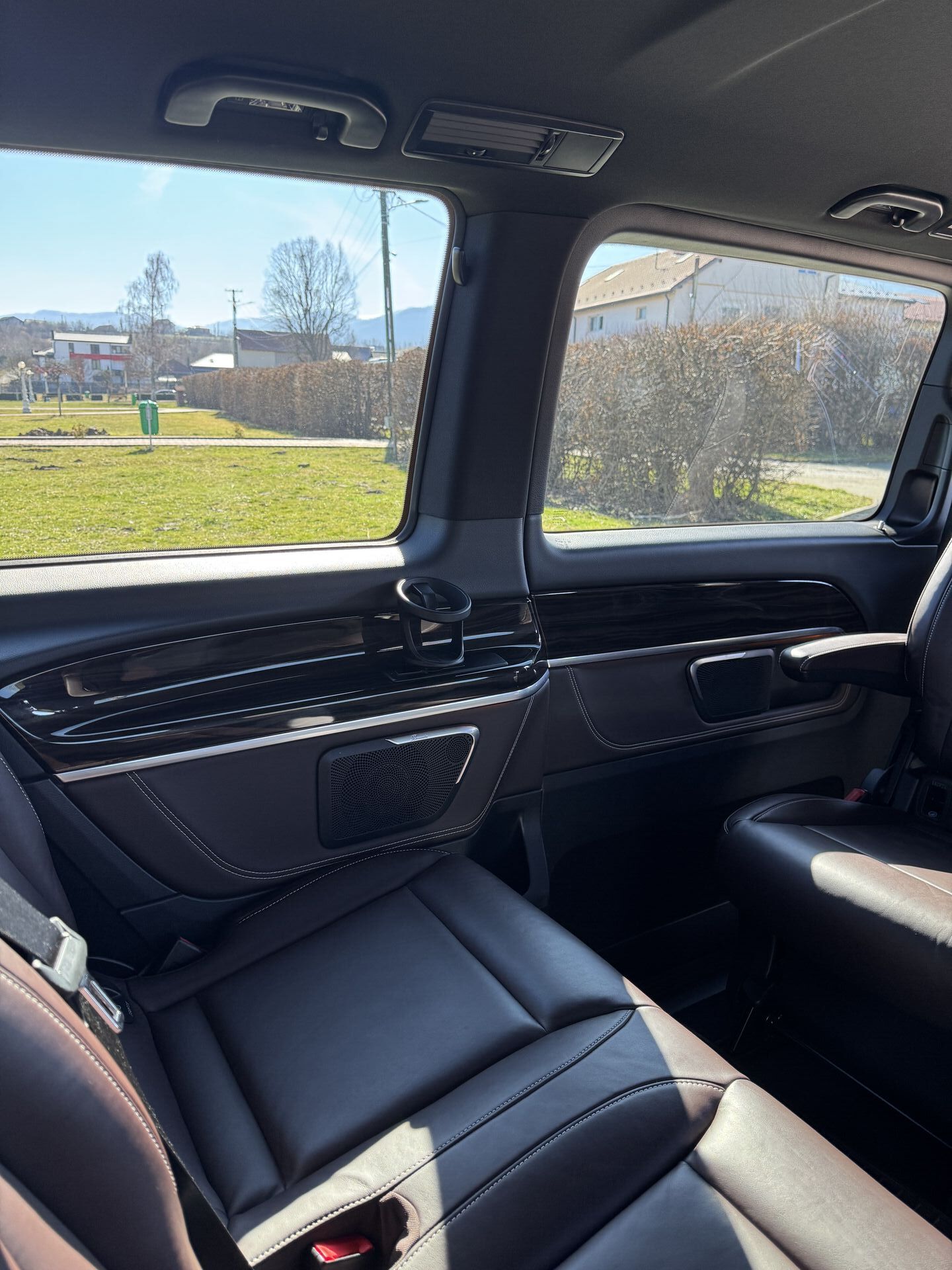 Mercedes V-Class interior 4