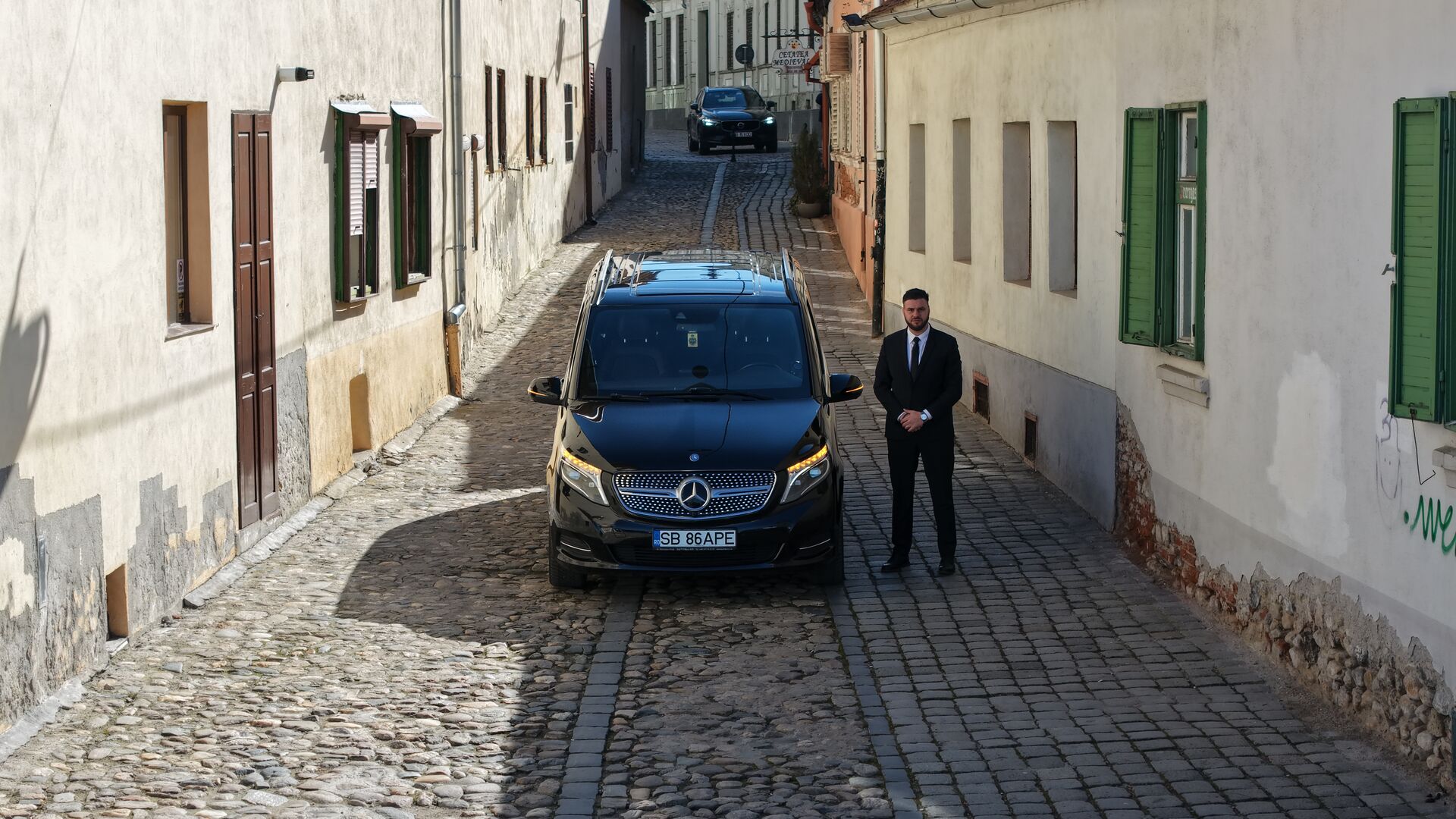 ApeD'or Tour - Premium Chauffeur Services